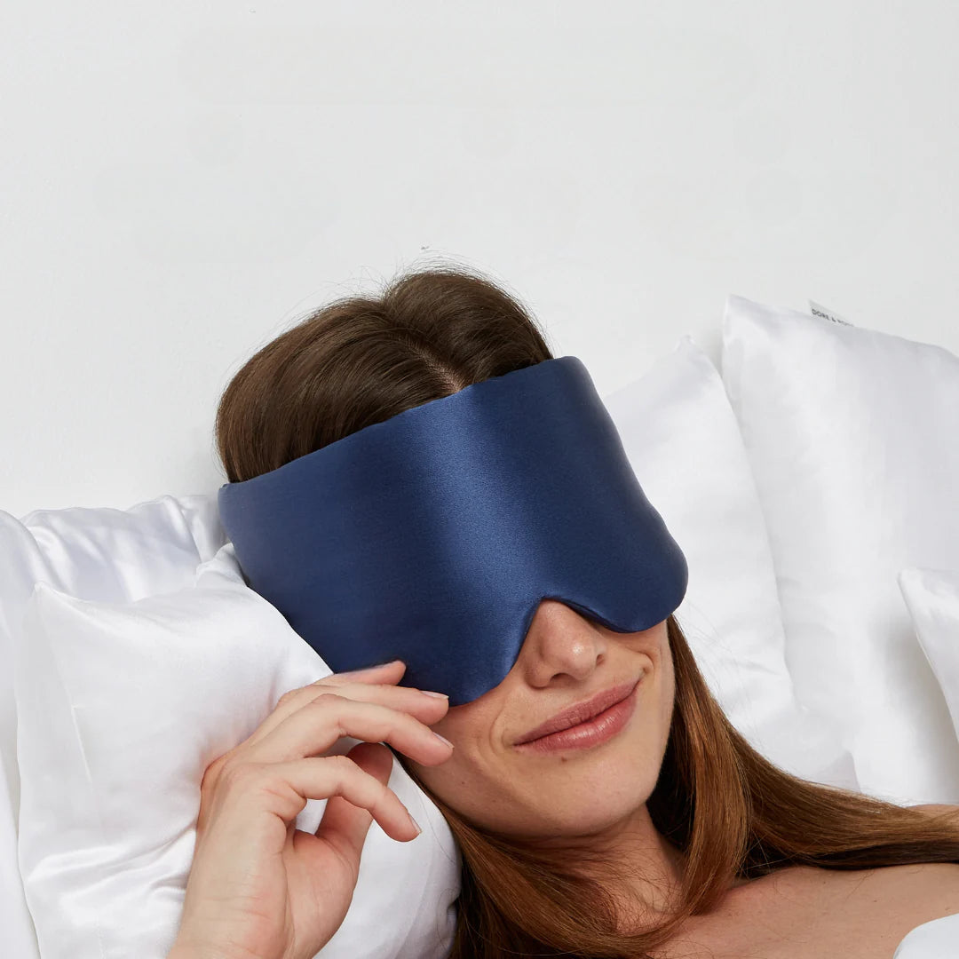 Silken Night - Premium sovmask i silken